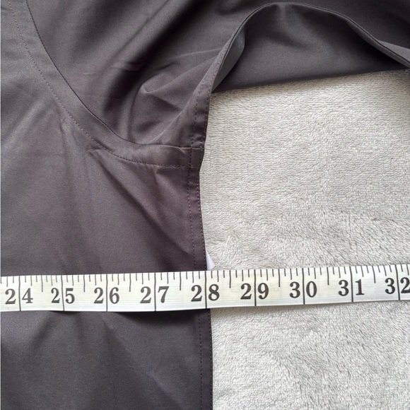 Classic Black Dress Shirt for Formal Occasions - Picture 3 of 11